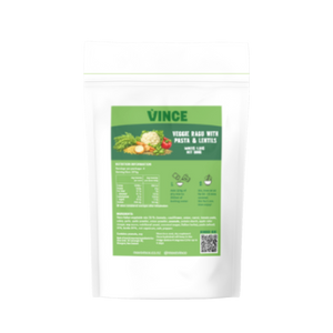 Vince veggie bag with pasta and lettuce on a white background